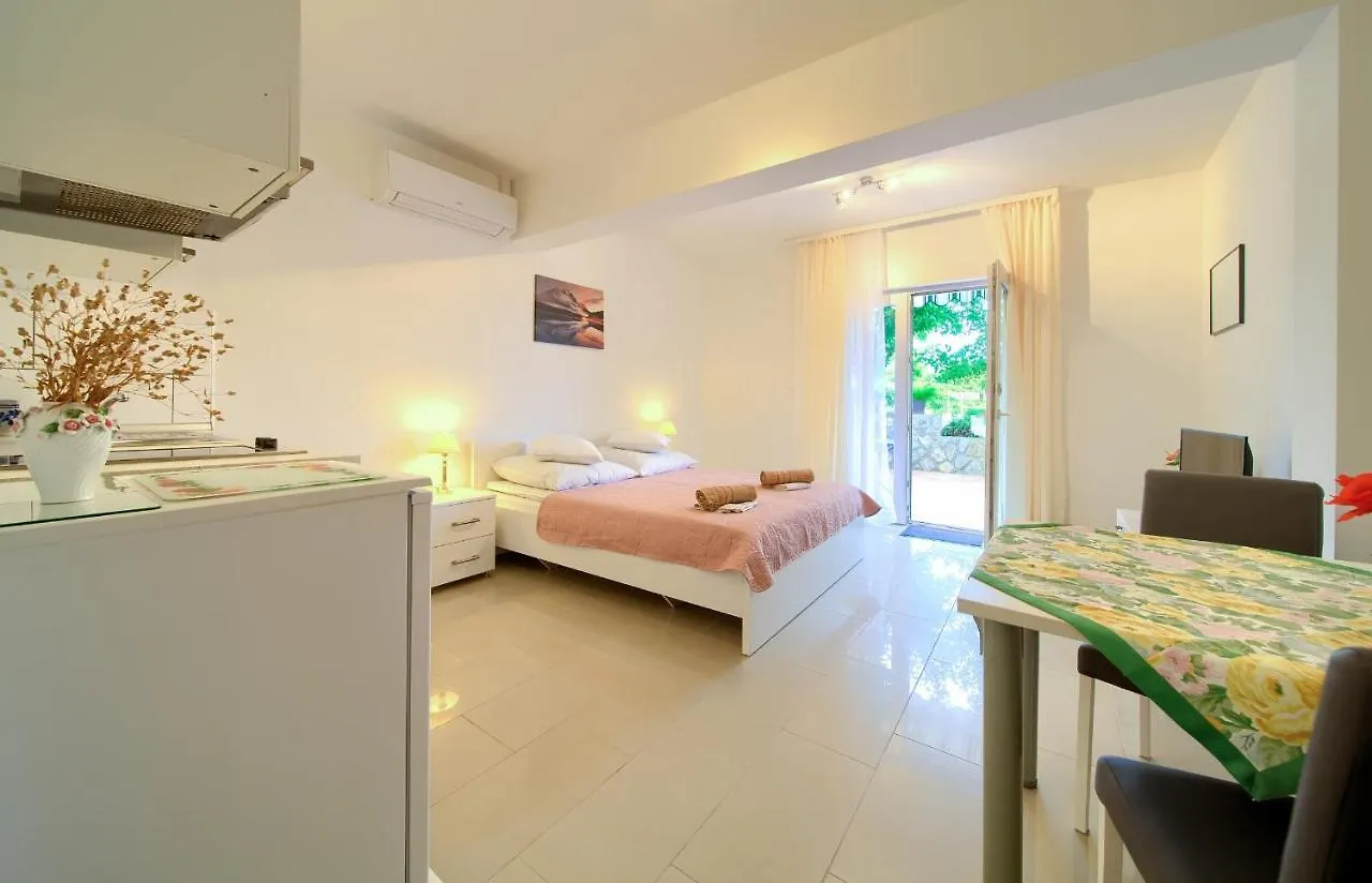Lägenhet Apartmani Mara Matic Malinska