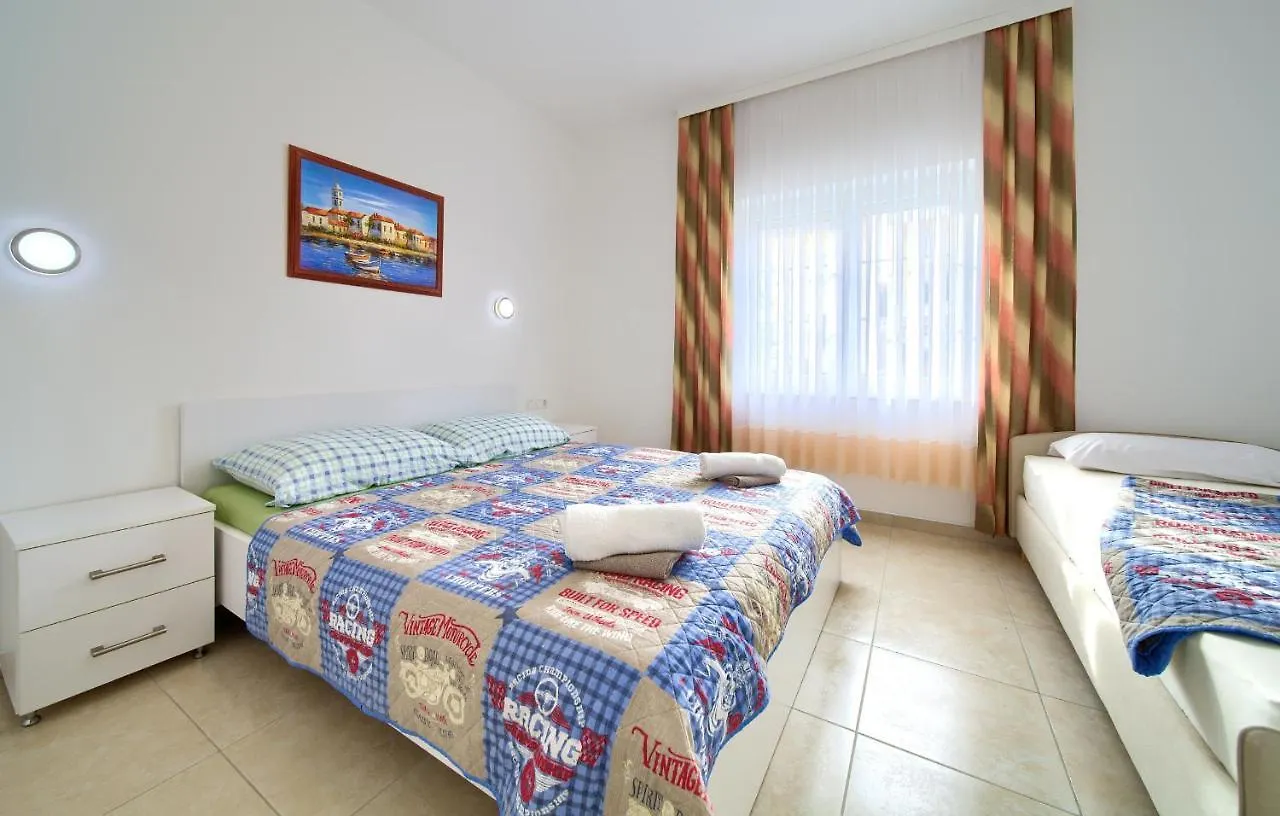 Apartmani Mara Matic Malinska Kroatien