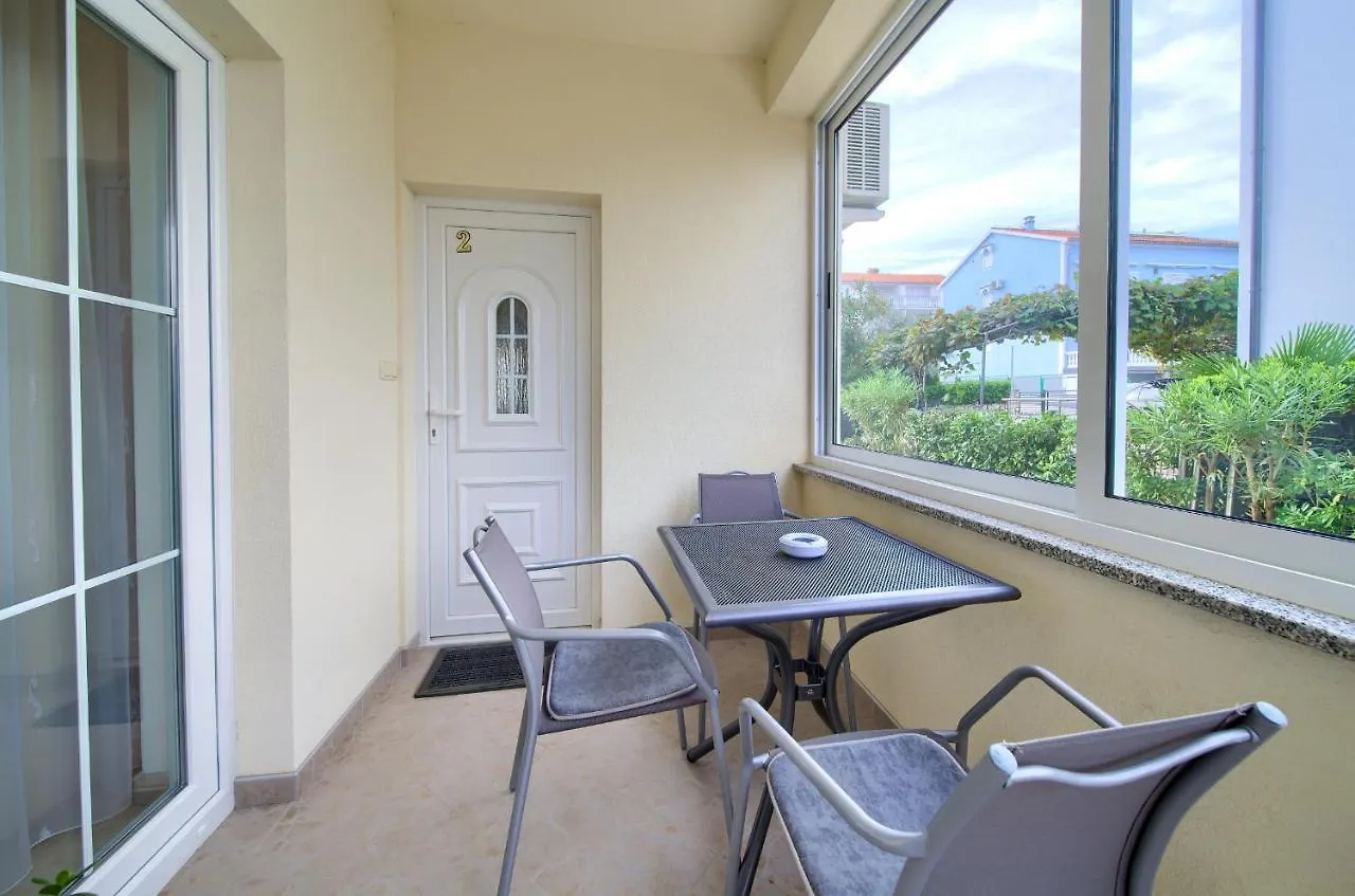 Apartmani Mara Matic Malinska Croatia