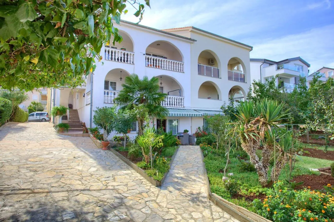 Apartment Apartmani Mara Matic Malinska Croatia